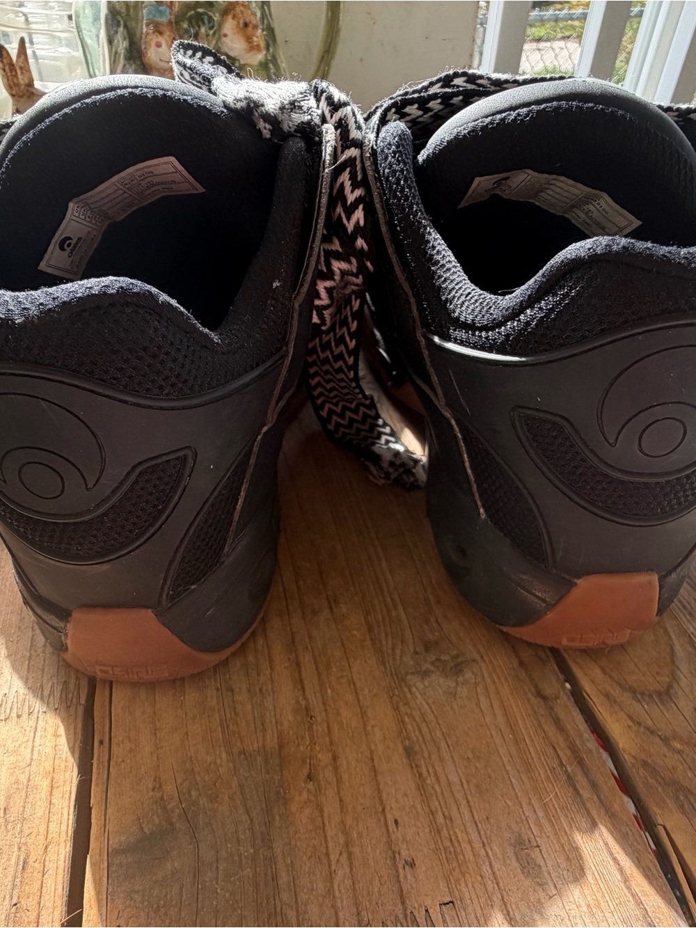 Osiris black nubuck shoes like new sz 10 men - Picture 3 of 6
